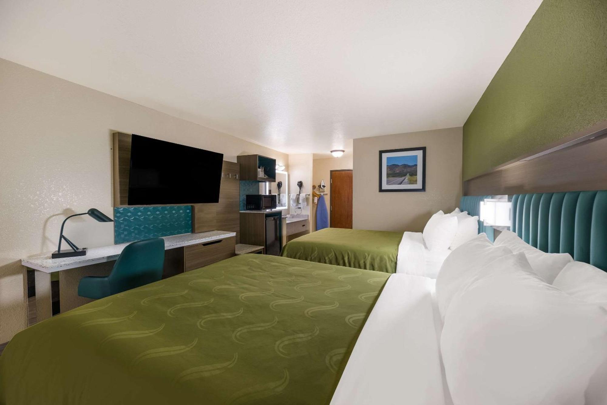 Quality Inn Alpine Exterior photo