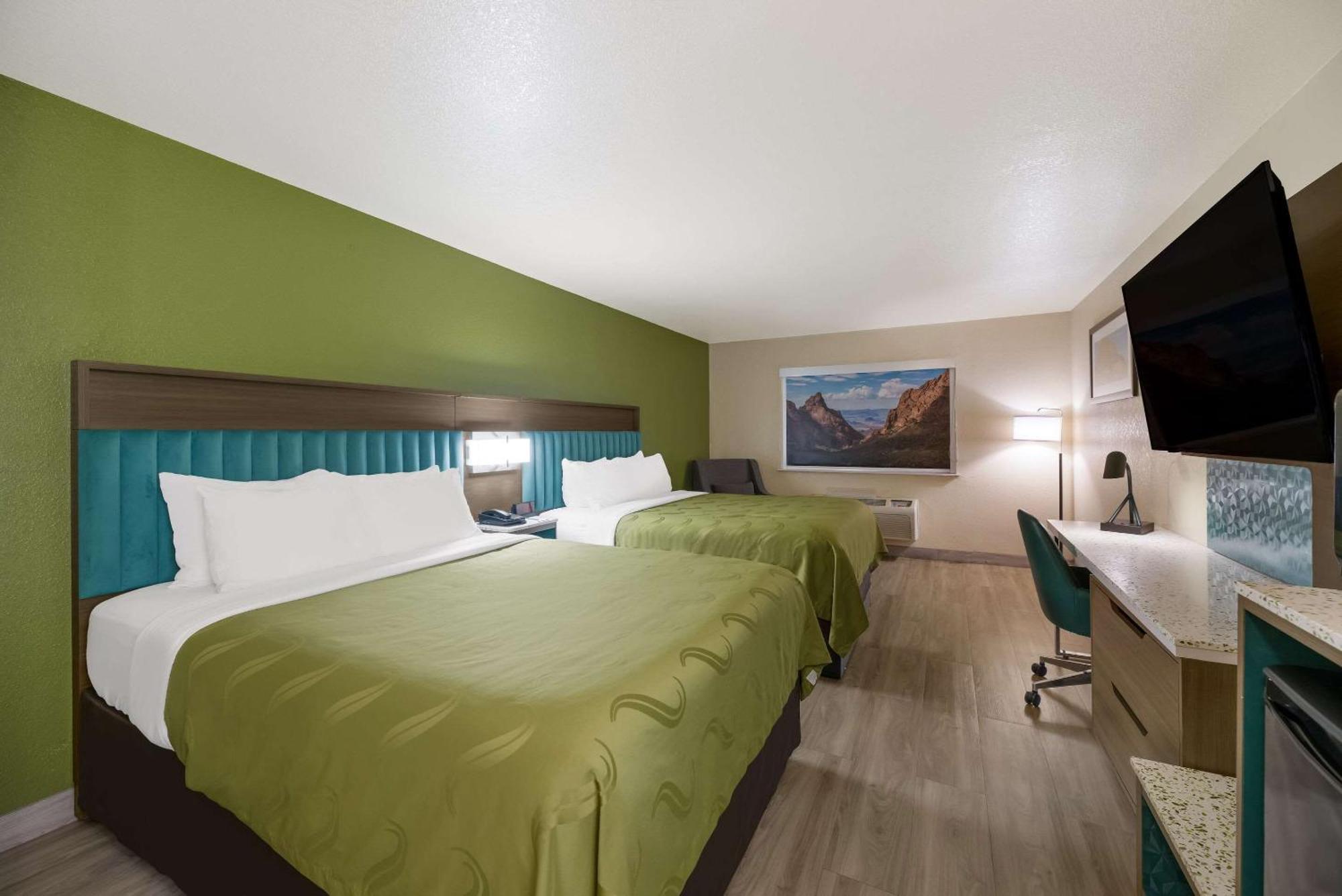 Quality Inn Alpine Exterior photo